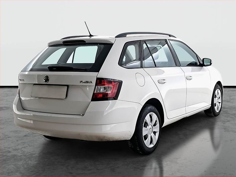 Škoda Fabia (2015) 1.4 TDI, ČR,1.maj, Tempomat - fotka 5 z 16