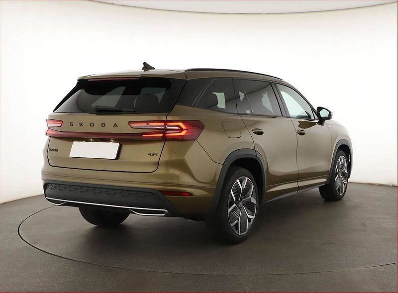 Škoda Kodiaq (2025) 2.0 TDI, SPORTLINE, 4X4 - fotka 5 z 20