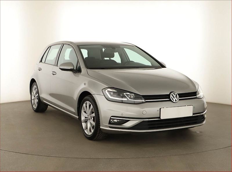 Volkswagen Golf (2017) Marathon Edition 1.0 TSI - fotografie inzerátu