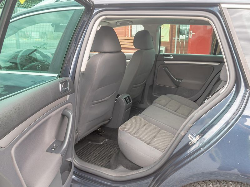 Volkswagen Golf (2008) 1.4TSI 90KW PANO – PO ROZVODEC - fotka 32 z 40