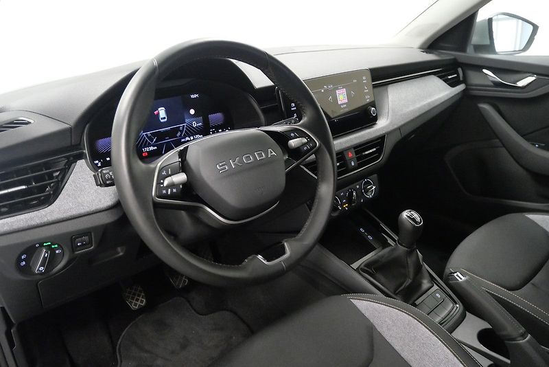 Škoda Scala - fotka 14 z 22