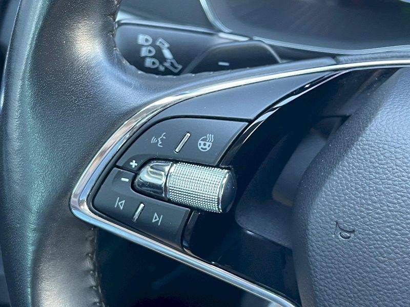 Škoda Octavia (2023) 2.0 TDI 110kW DSG Estate Ambit - fotka 8 z 35