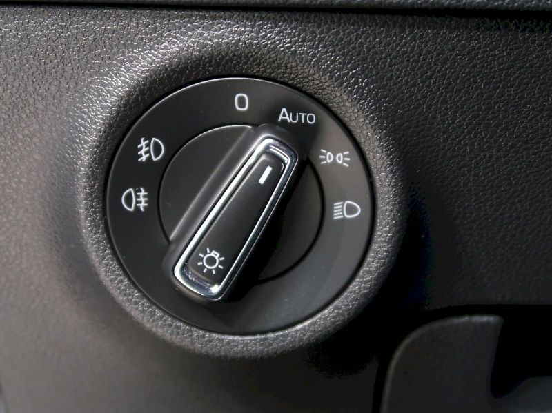 Škoda Karoq (2023) STYLE 2.0TDI 85KW DSG - fotka 37 z 40