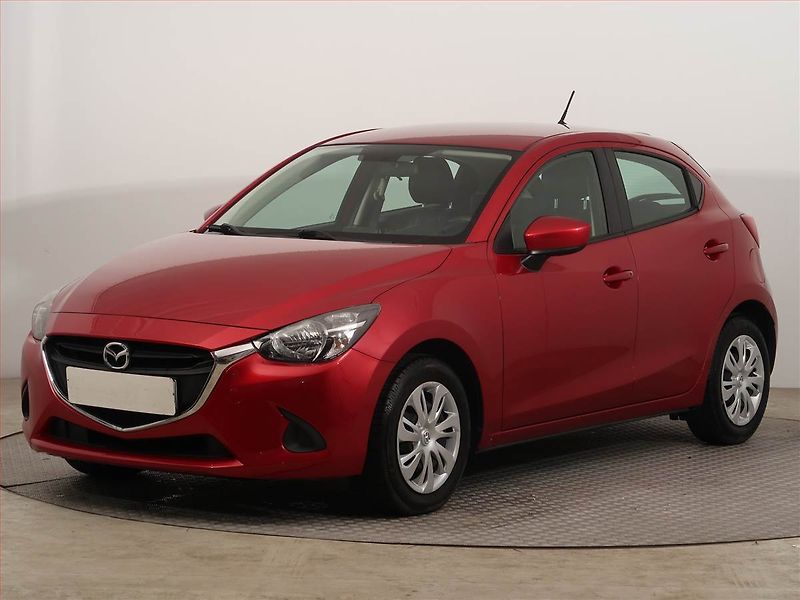 Mazda 2 (2017) 1.5 16V, Serv.kniha - fotka 2 z 15
