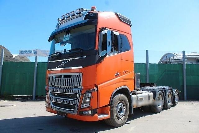 Volvo FH (2019) 650 6x4 tahač 100t EURO 6 - fotka 1 z 15