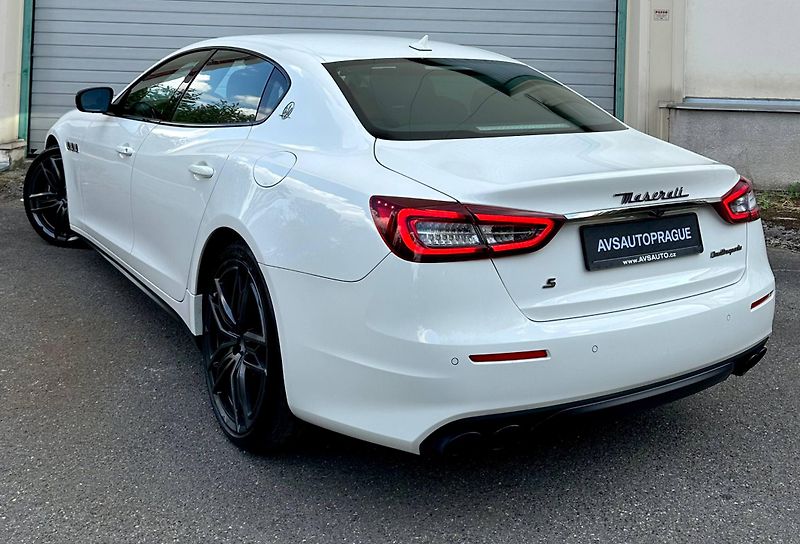 Maserati Quattroporte (2020) S 3.0 V6 2020 316 KW - fotka 6 z 35