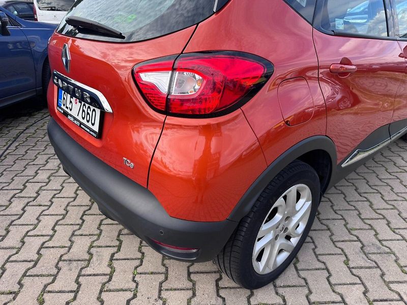 Renault Captur (2016) 0,9 TCE 66 KW ROZVODY USB NAV - fotka 12 z 42