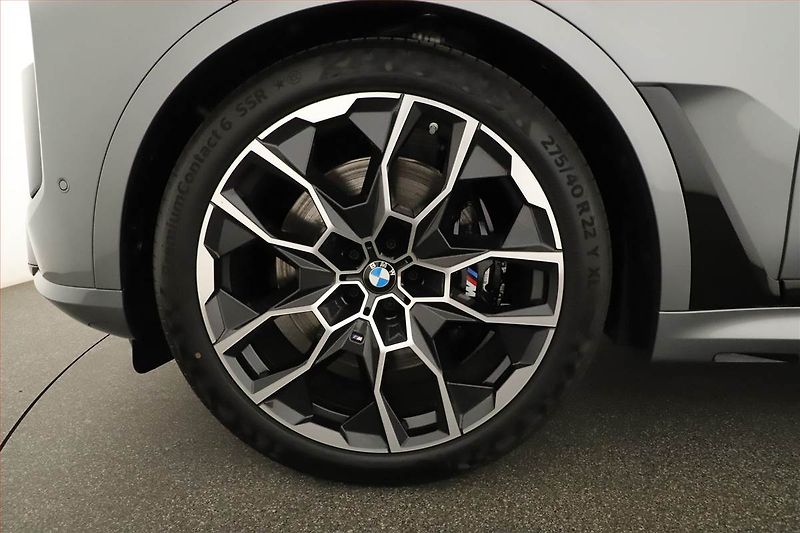 BMW X7 (2025) xDrive40d - fotka 28 z 31