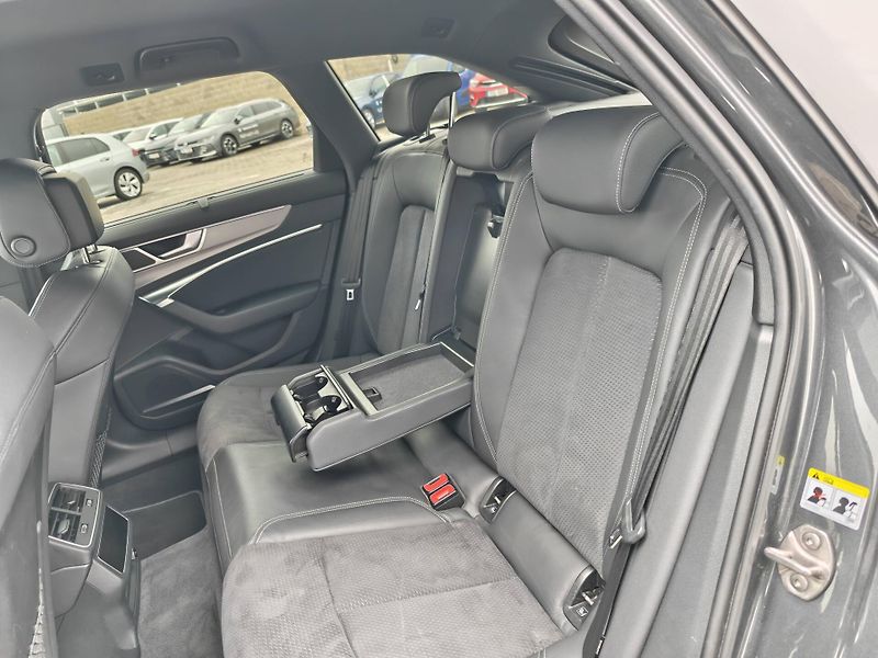 Audi A6 Sline Quattro 8TT S line 3,0TD - fotka 8 z 29