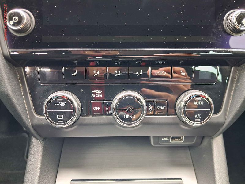 Škoda Octavia (2020) 1.5 TSi, Ambition, navi, - fotka 13 z 20