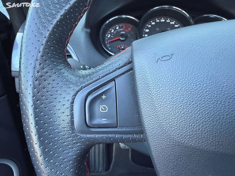 Renault Mégane 2.0 dCi 118kW - fotka 34 z 43