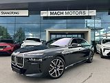 BMW Ostatní i7 xDrive 60 TV TOP 2025 - náhled 1