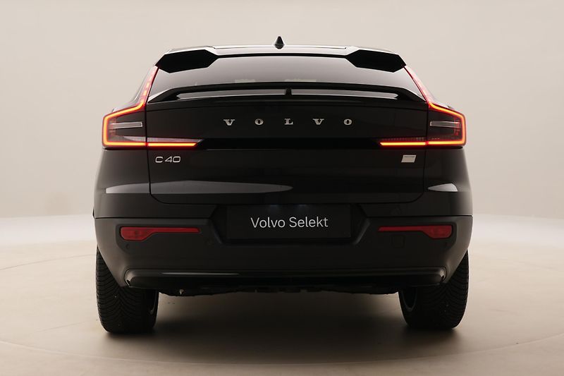 Volvo C40 PURE ELECTRIC ULT REZERVACE - fotka 12 z 57