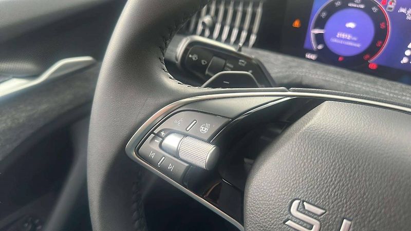 Škoda Superb Combi Selection 2,0TDI 110kW D - fotka 10 z 30