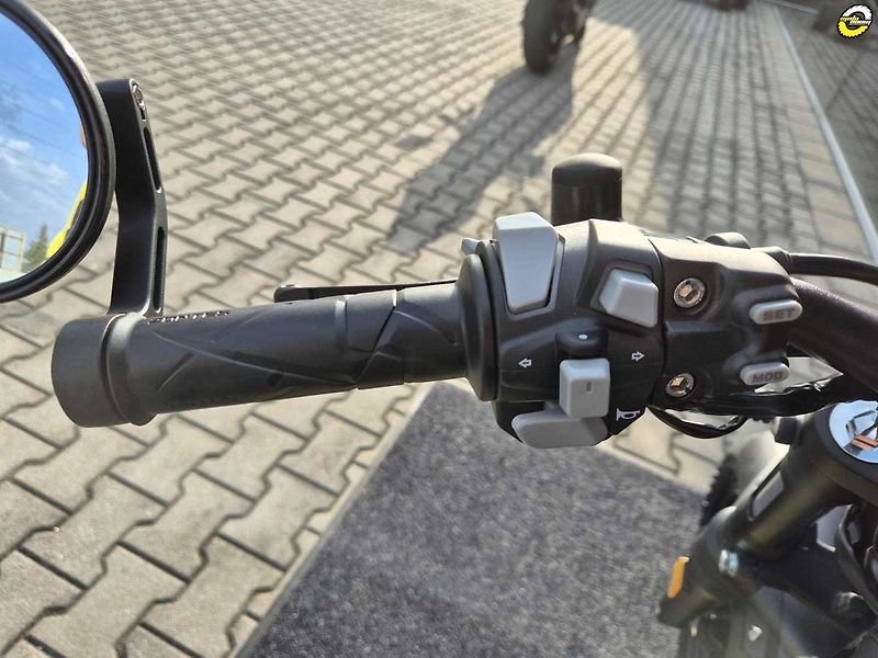 Zontes (2026) 125 Custom - fotka 15 z 18
