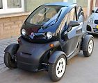 Poněkud extravagantní elektrický Renaul Twizy