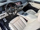 BMW X5 (2019) BMW / X5 / M50i xDrive / FULL - náhled 13