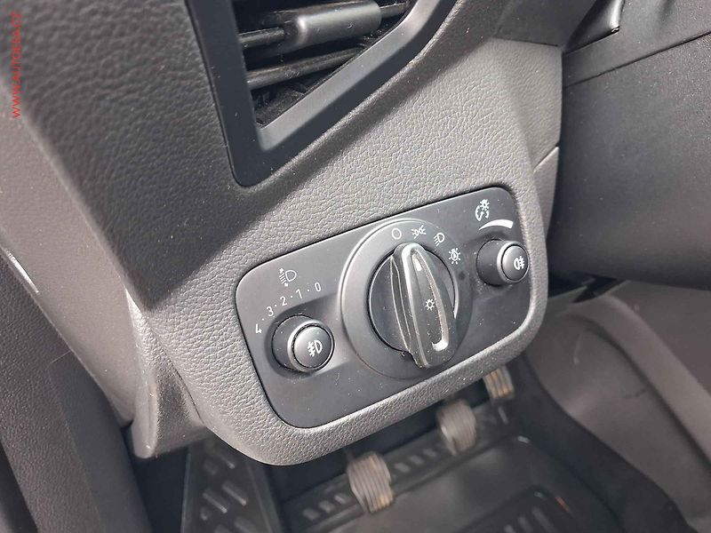 Ford Kuga (2016) 1.5 EB, Titanium, navi - fotka 15 z 19