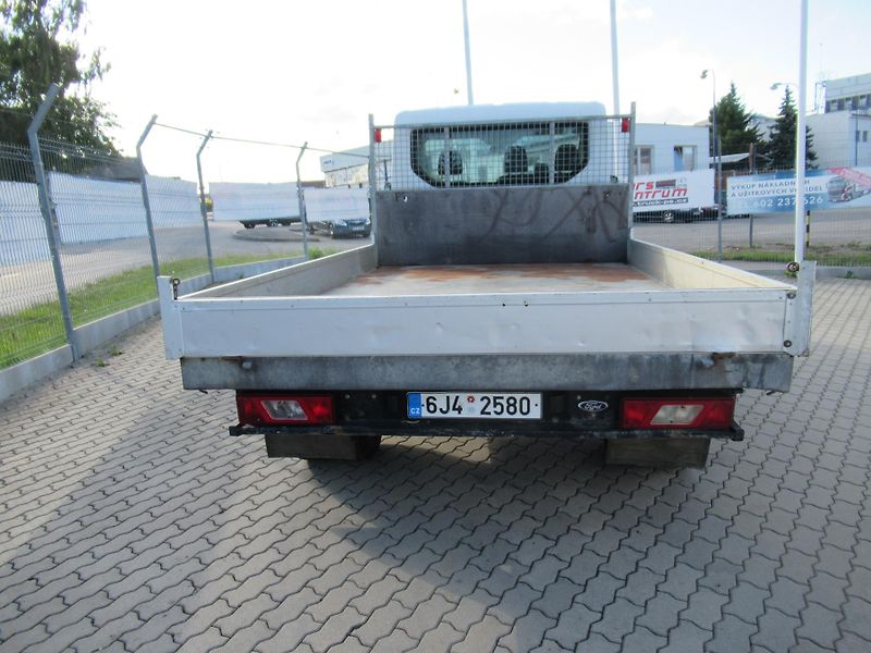Ford Transit (2015) dvojmontáž - fotka 7 z 12