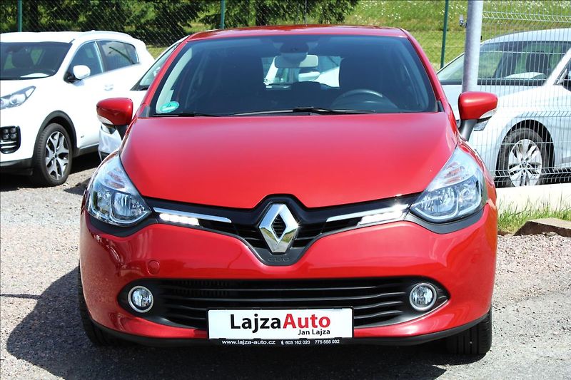 Renault Clio 0,9 TCe 66kW serviska, 1.maj. - fotka 3 z 36