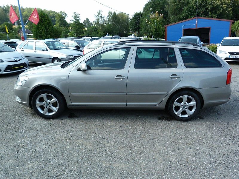 Škoda Octavia 1.4 TSI Family - fotka 5 z 27