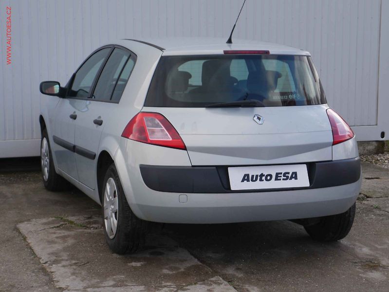 Renault Mégane (2003) 1.5 dCi, 1.maj, servis.kniha - fotka 4 z 15
