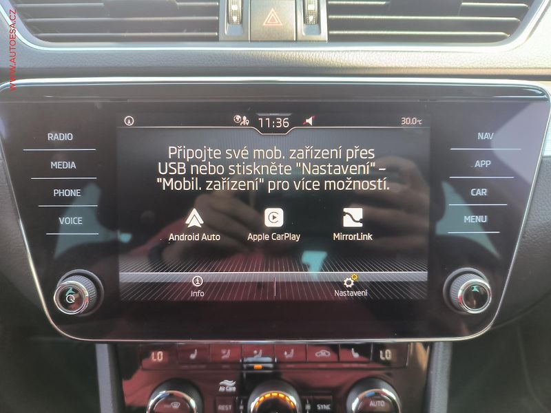 Škoda Superb (2022) 2.0TDi, ČR, Ambition, DSG - fotka 14 z 23