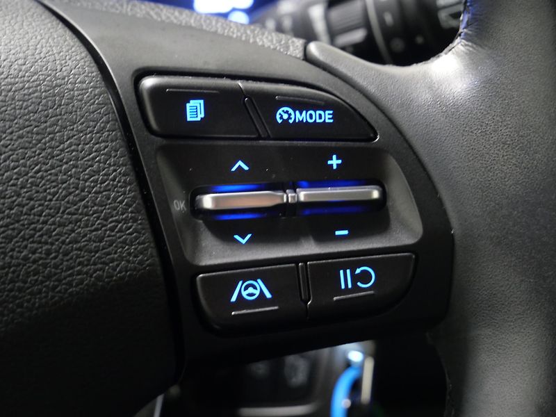 Hyundai i30 - fotka 16 z 26