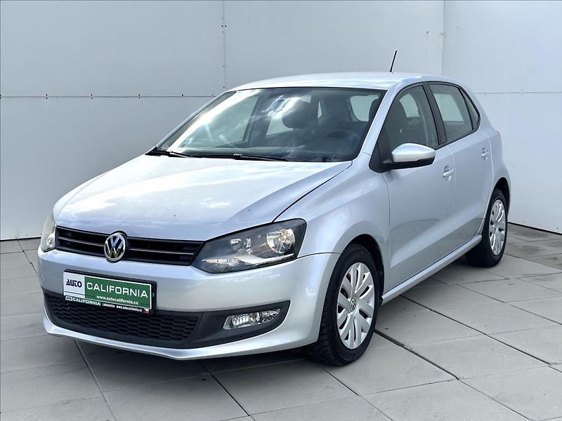 Volkswagen Polo 1,6 TDi Klimatizace serviska - fotka 2 z 35