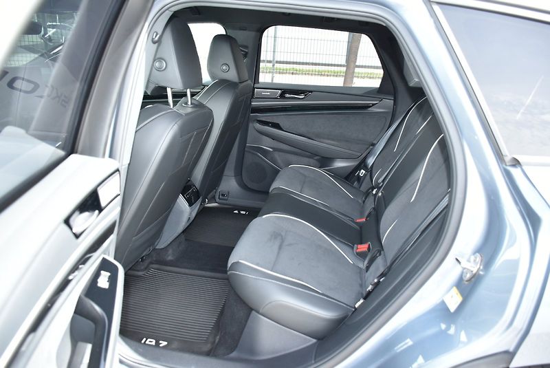 Volkswagen ID.7 Tourer (2024) Pro S People 210kW 86kWh - fotka 26 z 34