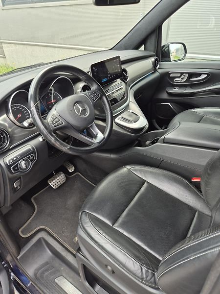 Mercedes-Benz Třídy V (2021) 300 d 4 matic, Exclusive - fotka 8 z 11