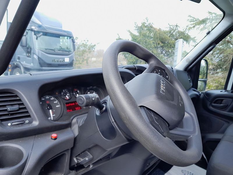 Iveco 35S18 3,0L 10 palet čelo - fotka 21 z 39