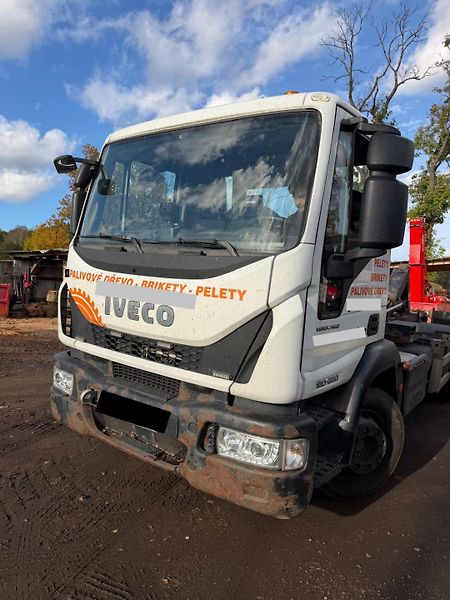Iveco Eurocargo 120E22 NOSIČ HYVA 8 T - fotka 3 z 10