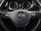 Volkswagen Touran (2016) 2.0 TDI, Automat, 7 míst - náhled 8