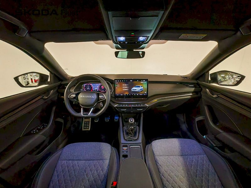 Škoda Octavia (2026) Combi 1.5 TSI 110 kW Sportline - fotka 5 z 32