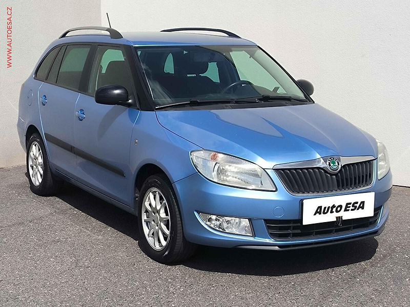 Škoda Fabia (2013) 1.2 TSi, 2.maj,ČR, AC, kamera - fotografie inzerátu