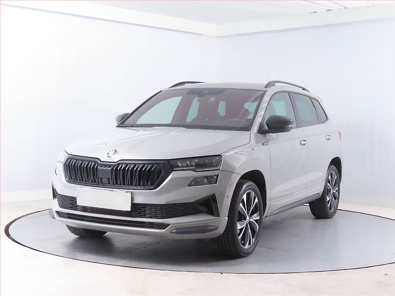 Škoda Karoq (2024) Sportline 2.0 TDI - fotka 2 z 15