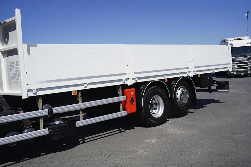 Renault (2018) C 430 / 6 X 2 / E 6 / SKRZYNIO - fotka 27 z 52