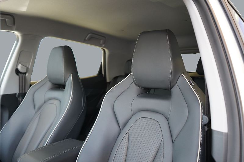 Chery Tiggo 4 HEV UNIQUE 1.5 IDHE HEV - fotka 13 z 31