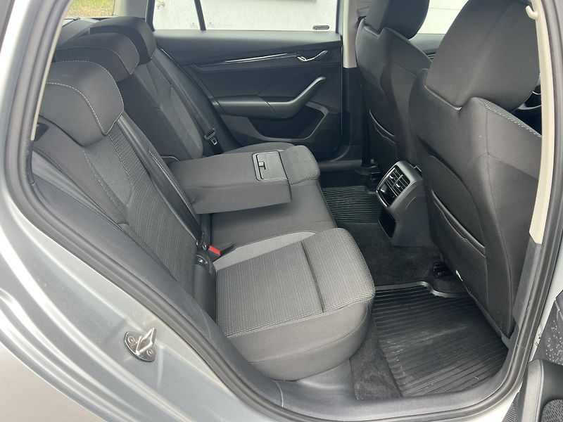 Škoda Octavia (2022) 2.0TDI AMBITION ČR NOVÉ 1.MAJ - fotka 10 z 19
