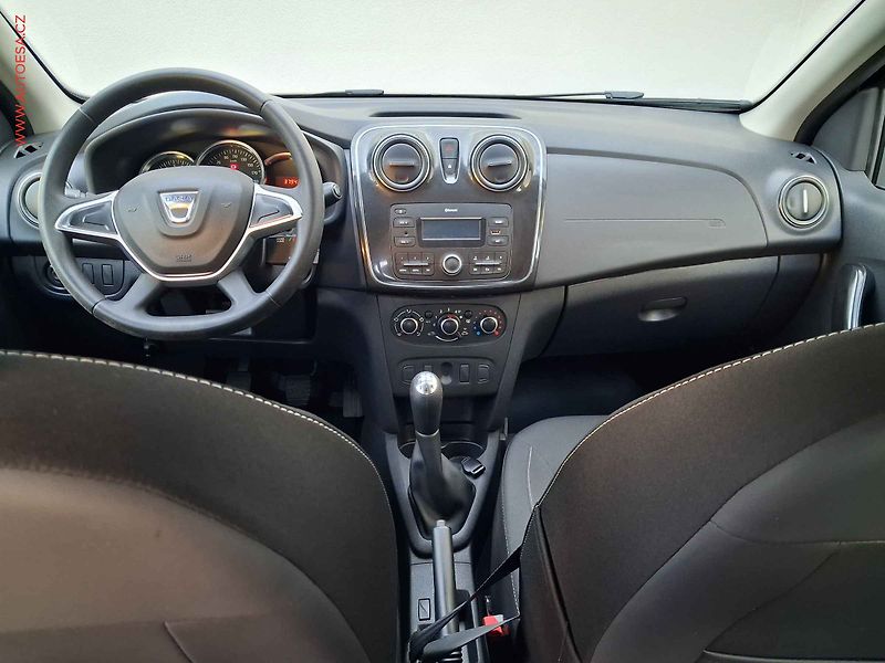 Dacia Sandero (2018) 1.0 SCe, 1.maj,ČR, AC - fotka 8 z 15