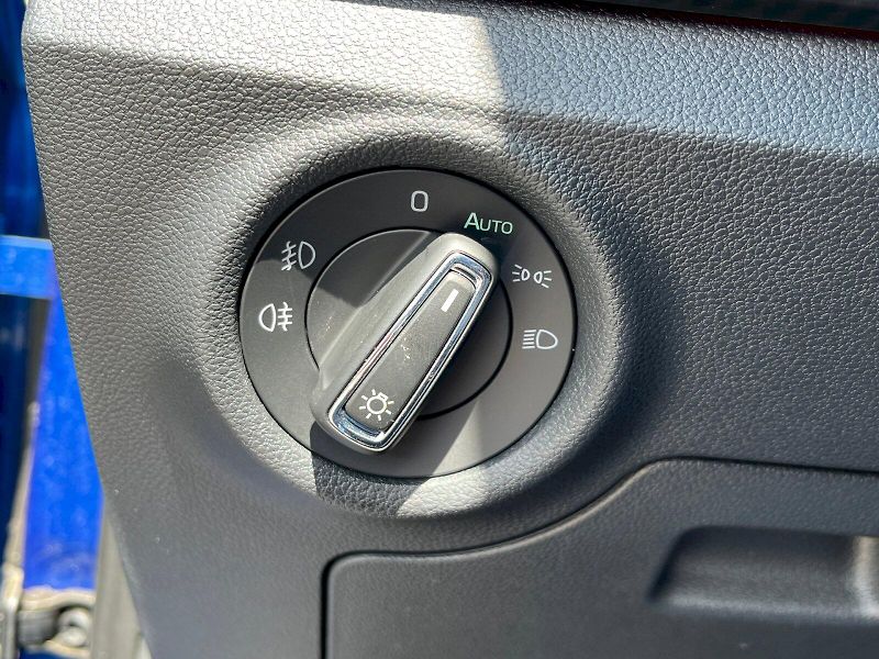 Škoda Kamiq (2023) 1.0 TSI 81 kW Monte Carlo DSG - fotka 7 z 32