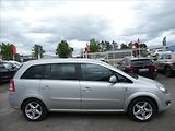 Opel Zafira 1,8 i 16V klima, závěs - náhled 9