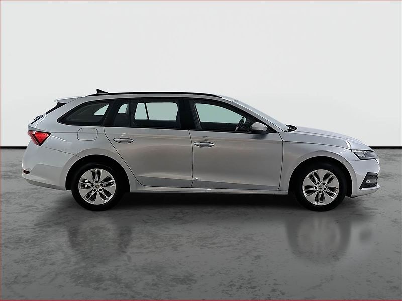 Škoda Octavia (2021) 2.0 TDI, Tempomat - fotka 6 z 20