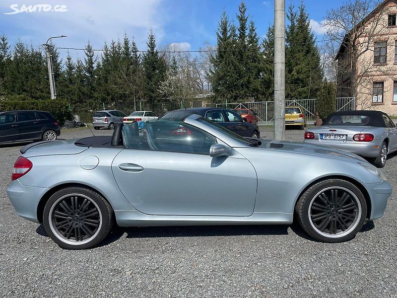 Mercedes-Benz SLK (2006) 200 KOMPRESSOR - fotka 3 z 20