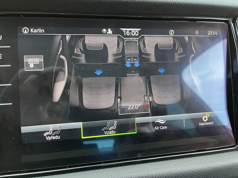 Škoda Kodiaq (2021) 1.5TSI*DSG*ACC*TAŽNÉ*4xVÝHŘEV - fotka 35 z 52