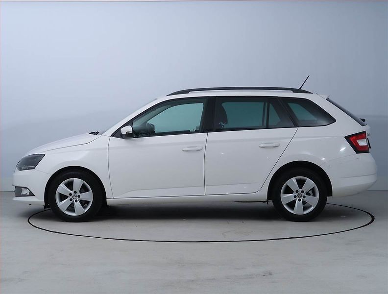 Škoda Fabia (2015) 1.2 TSI, Tempomat - fotka 3 z 17