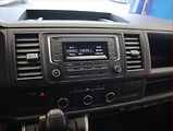 Volkswagen Transporter (2019) 2.0 TDI, Bus, 9Míst - náhled 12