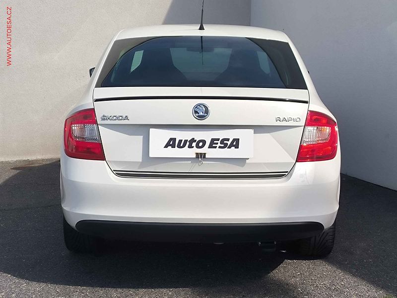 Škoda Rapid (2013) 1.2 TSi, Sport, xenon, TZ - fotka 5 z 16