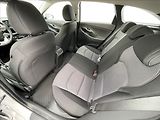 Hyundai i30 1,5 CVVT Combi Comfort - náhled 16